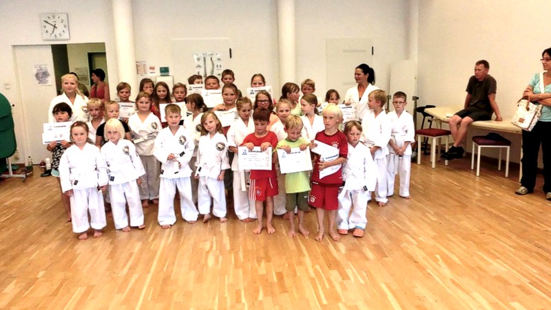 Taekwondo Berchtesgadener Land Selbstverteidigung und Antimobbing für Schüler