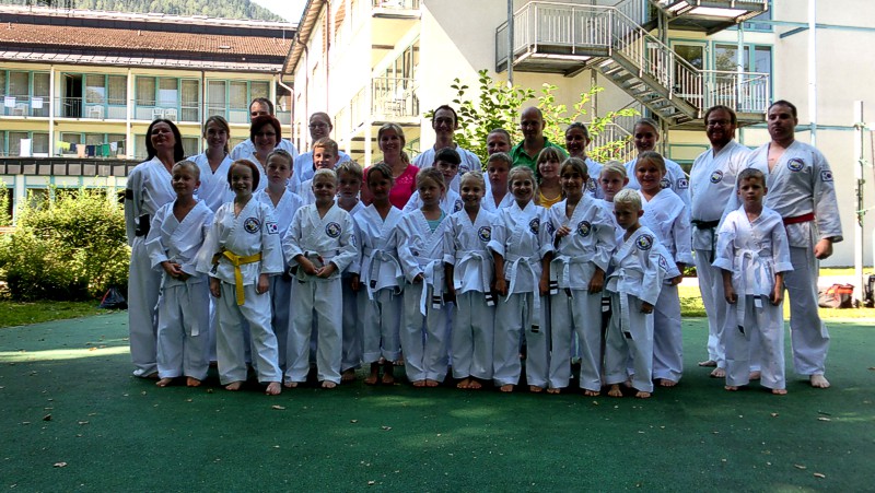 Lehrgänge für Jugendliche und Erwachsene in der Taekwondo Gruppe Schönau Selbstverteidigung und Anti-Mobbing in Schönau